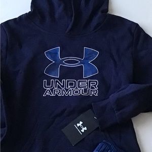 Under Armour boys 2 piece set